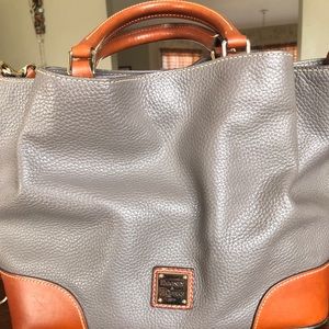 Dooney & Bourke